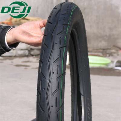 2018 Popular Motorcycle Tyre Tubeless Tire 110/90-17